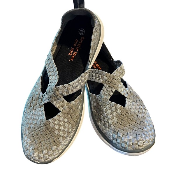 BM Bernie Mev Women's Leeron Stretch Woven Flats  EU 40  US 9  Gray & Silver - Picture 1 of 13
